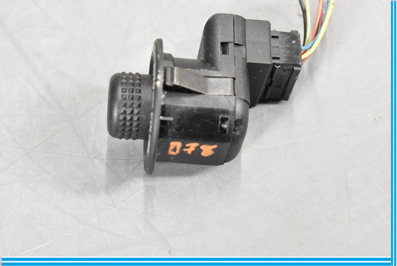Load image into Gallery viewer, 04-07 Jaguar XJ8 XJR Steering Column Pedals Adjustment Switch Regulator Oem