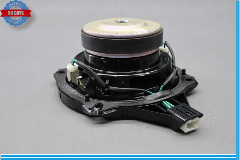 Load image into Gallery viewer, 09-14 Hyundai Equus Front Left Or Right Side Audio Sound Speaker Woofer Oem