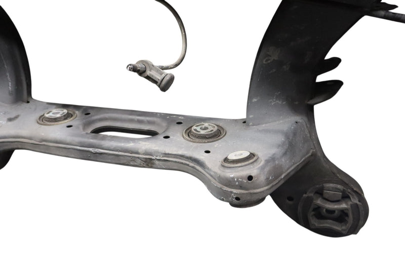 Load image into Gallery viewer, 10-18 Mercedes W212 E350 CLS400 CLS550 Rear Subframe Sub Frame Crossmember Oem