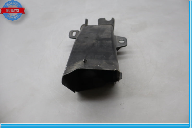 Load image into Gallery viewer, 11-13 BMW 528i 538i 550i xDrive Front Bumper Right Side Brake Air Duct Guide Oem