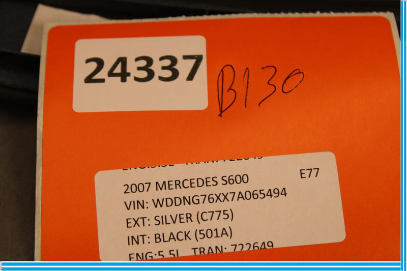 Load image into Gallery viewer, 07-09 Mercedes S600 W221 Dashboard Dash Center Console CD Player Cover Oem