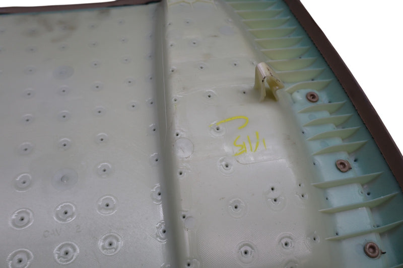 Load image into Gallery viewer, 13-19 Mercedes GL450 GL550 X166 Front Right Side Upper Seat Back Panel Cover Oem