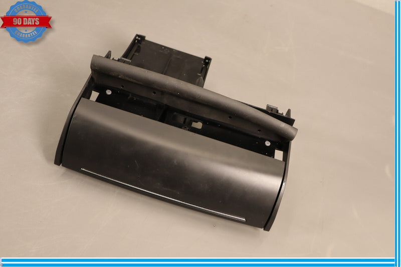 Load image into Gallery viewer, 14-19 Maserati Ghibli Dash AUX USB Phone Storage Box Compartment Oem