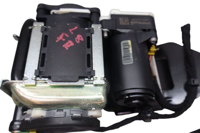 Load image into Gallery viewer, 06-16 Mercedes W212 E350 E400 E550 Front Right Seat Belt Seatbelt Retractor Oem