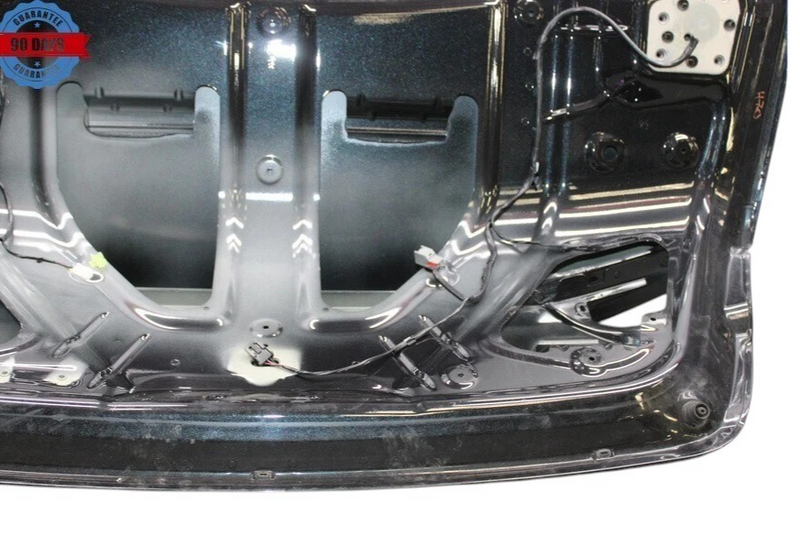 Load image into Gallery viewer, 14-17 Maserati Quattroporte Rear Trunk Hatch Lid Panel Assembly 673000441 Oem