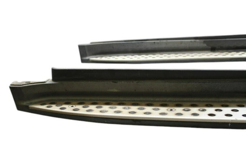 Load image into Gallery viewer, 07-12 Mercedes X164 GL550 GL450 Left & Right Side Running Board Step Panel Oem