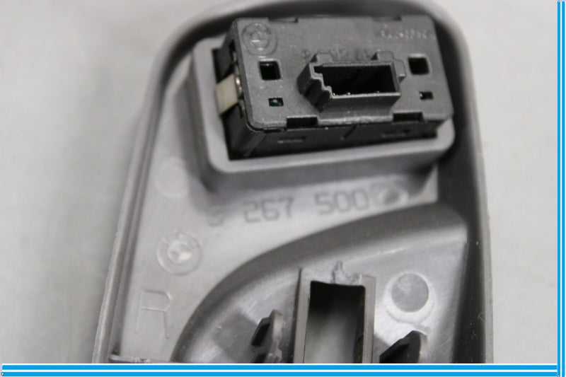 Load image into Gallery viewer, 04-10 BMW 645Ci 650i Front Right Side Seat Headrest Switch Trim Black Oem