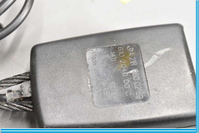Load image into Gallery viewer, 12-18 Mercedes CLS550 W218 Front Left Driver Side Seat Belt Buckle Oem