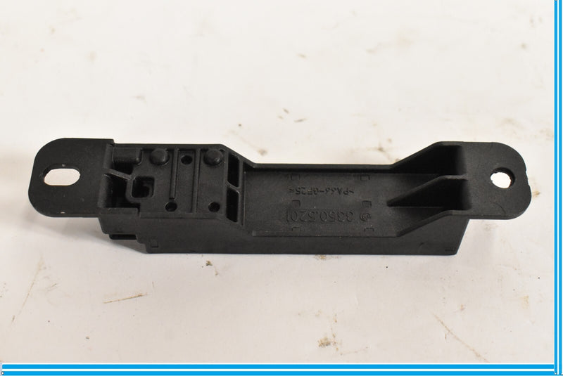 Load image into Gallery viewer, 14-19 Mercedes CLA250 C117 Rear Right Keyless Entry Antenna Receiver Module Oem