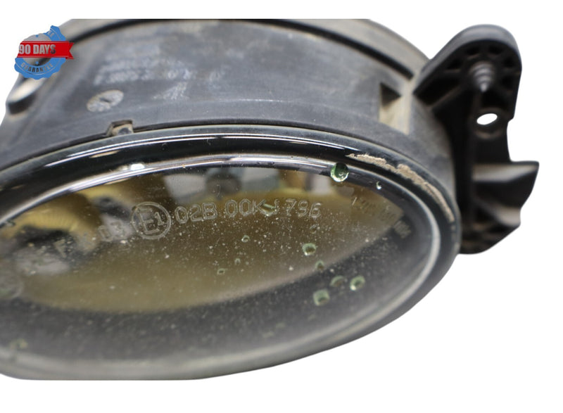 Load image into Gallery viewer, 05-12 Mercedes W219 CLS500 Front Left Driver Side Fog Light Foglight Lamp Oem