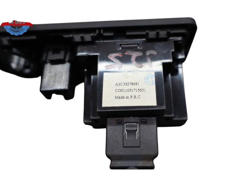 Load image into Gallery viewer, 09-15 Jaguar X250 XF XFR Front Console USB AUX iPod Plug Connection Port Oem