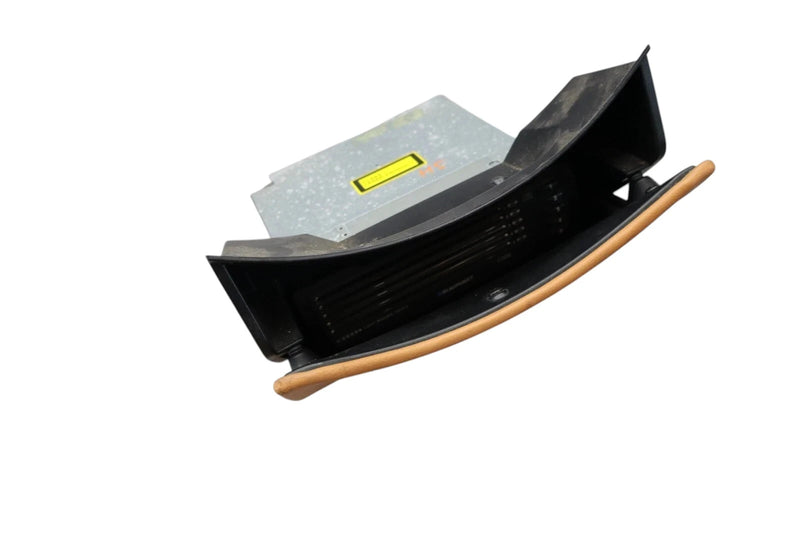 Load image into Gallery viewer, 03-08 Maserati Quattroporte M139 Audio Player 5 Disc CD DVD Changer W / Trim Oem