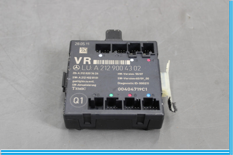 Load image into Gallery viewer, 08-17 Mercedes E350 E550 W207 Front Right Side Door Control Module Oem