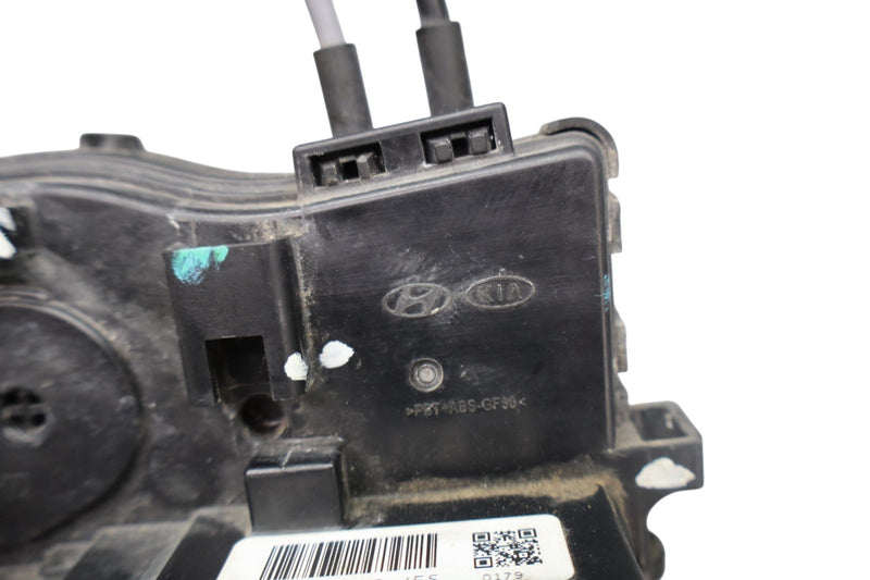 Load image into Gallery viewer, 15-20 Hyundai Genesis G80 Rear Right Side Door Lock Latch Actuator Motor Oem