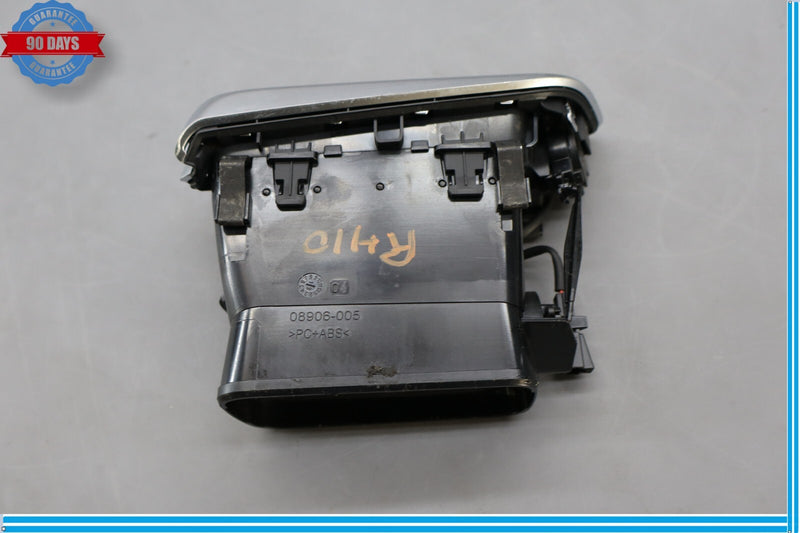 Load image into Gallery viewer, 14-19 Maserati Ghibli Front Right Side Dashboard AC Air Vent Grill Oem