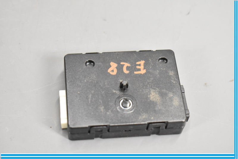 Load image into Gallery viewer, 12-15 BMW E84 X1 Left Antenna Radio Suppression Filter Module Oem