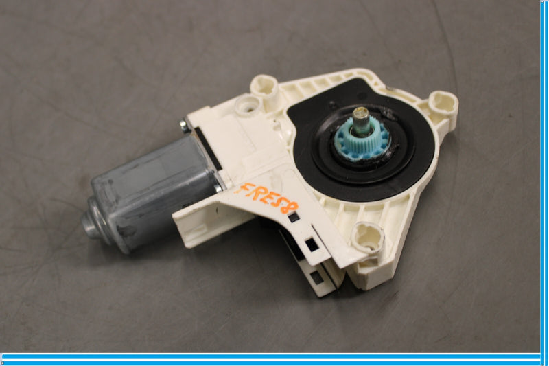 Load image into Gallery viewer, 11-18 Porsche Cayenne Front Right Side Door Window Regulator Motor Oem