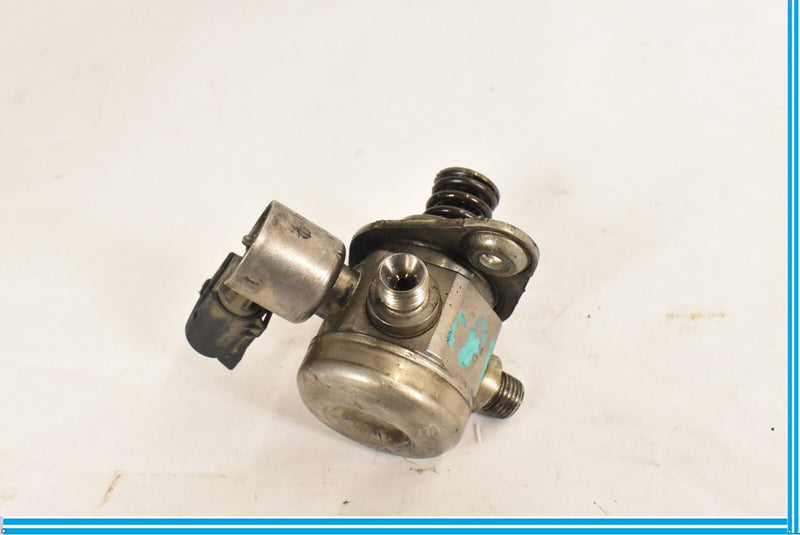 Load image into Gallery viewer, BMW F01 F02 E70 X5 750LI 750I N63 HIGH PRESSURE FUEL PUMP OEM