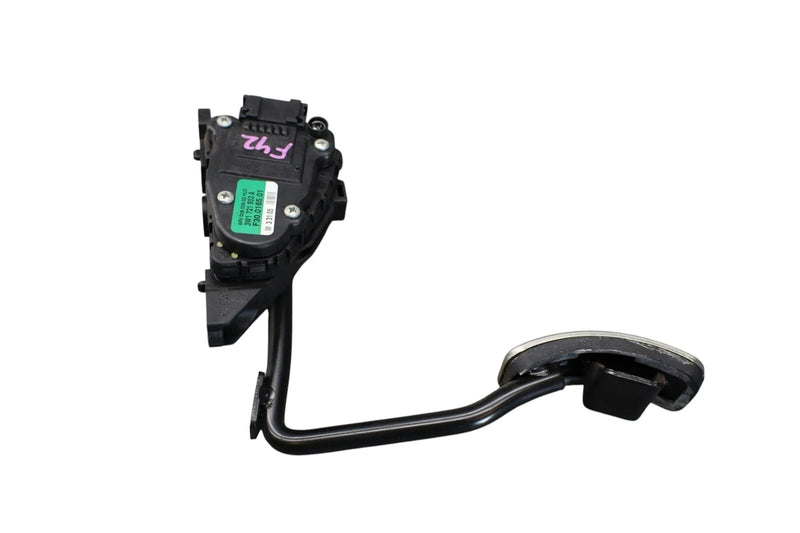 Load image into Gallery viewer, 03-13 Bentley Continental Flying Spur GT GTC Gas Engine Accelerator Pedal Oem