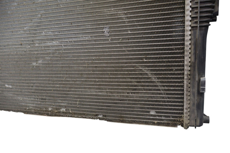 Load image into Gallery viewer, 14-21 BMW I01 i3 i3s Engine Water Cooling Coolant Radiator Assembly 8672107 Oem