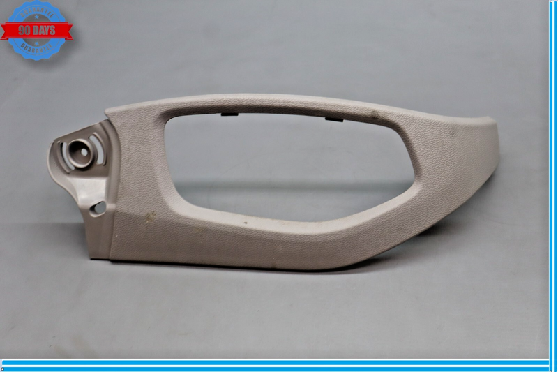 Load image into Gallery viewer, 15-20 Hyundai Genesis G80 Front Right Passenger Side Outer Finish Panel Trim Oem