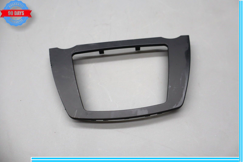 Load image into Gallery viewer, 09-15 BMW 750Li 750Li xDrive Dome Roof Console Panel Trim 9190156 Oem