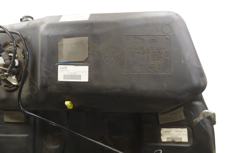 Load image into Gallery viewer, 14-17 Land Rover Range Rover Sport Fuel Tank Reservoir Assembly Oem