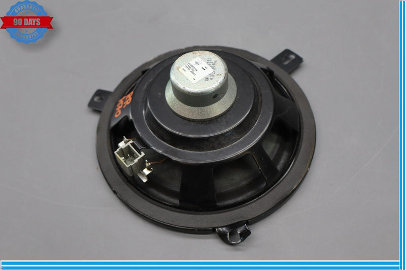 Load image into Gallery viewer, 14-17 Maserati Quattroporte Rear Right Passenger Side Door Audio Speaker Oem