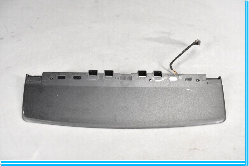 Load image into Gallery viewer, 09-15 BMW 750i 750Li Rear High Mount Third 3rd Brake Stop Light Lamp Oem