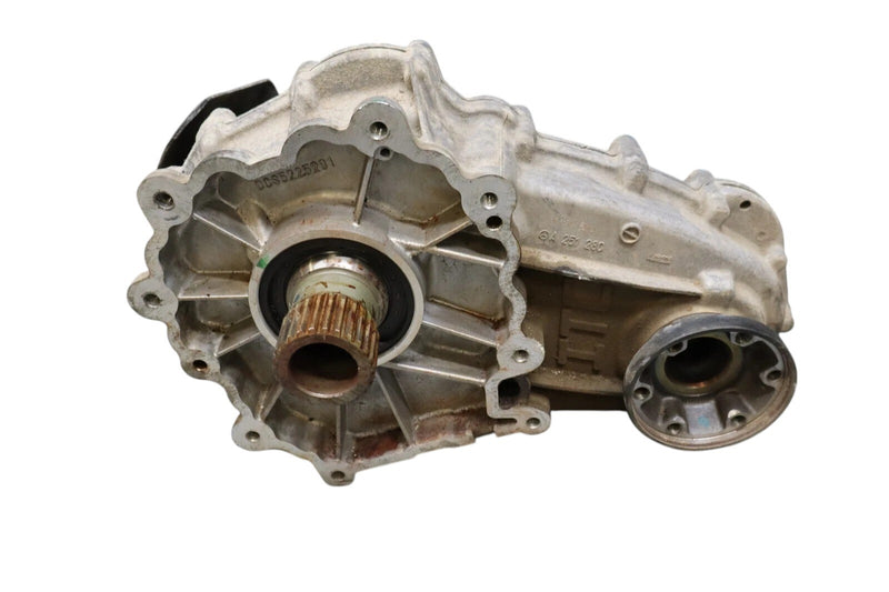 Load image into Gallery viewer, 12-19 Mercedes GL450 GL550 Automatic Transmission Transfer Case Assembly OEM