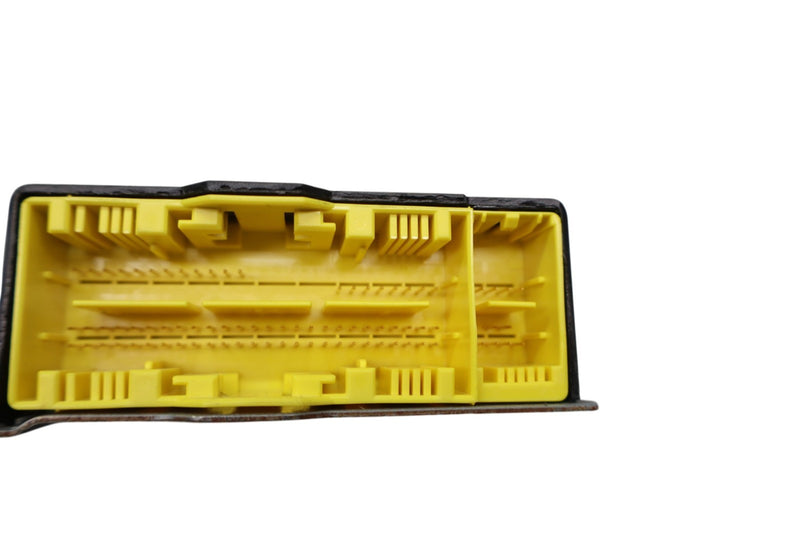 Load image into Gallery viewer, 14-17 Maserati Ghibli Front SRS Restraint Control Module Unit 670007061 Oem