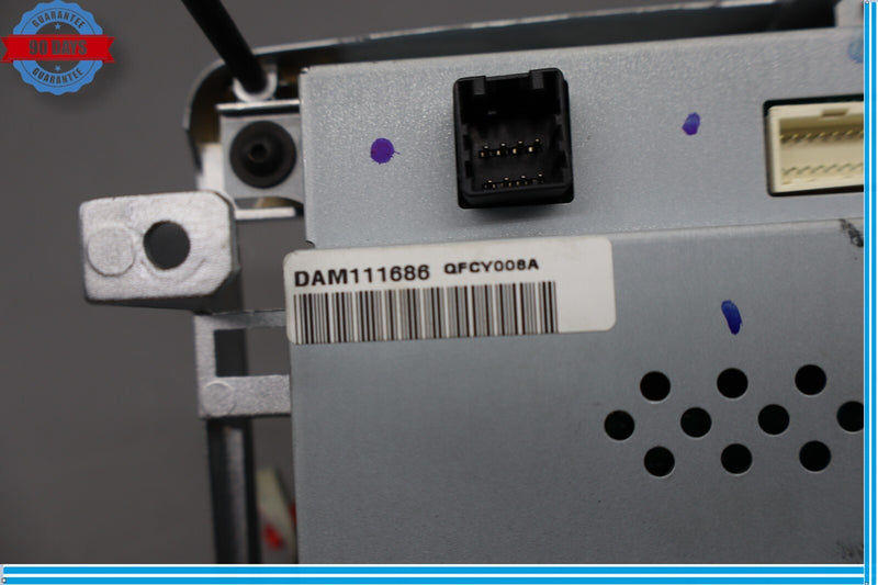 Load image into Gallery viewer, 14-17 Maserati Quattro Front Display Monitor And Radio Receiver CD Player Oem