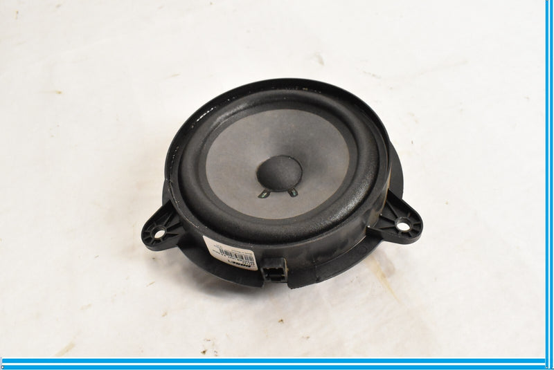 Load image into Gallery viewer, 03-12 Maserati Quattroporte Rear Left or Right Door Audio Speaker 191369 Oem