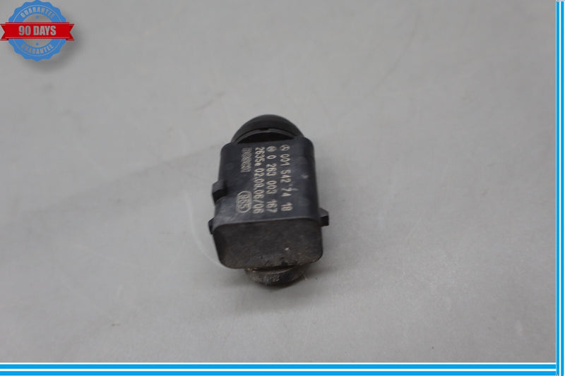 Load image into Gallery viewer, 00-06 Mercedes SL600 SL500 Rear Bumper Parking Sensor PDC 0015427418 Oem