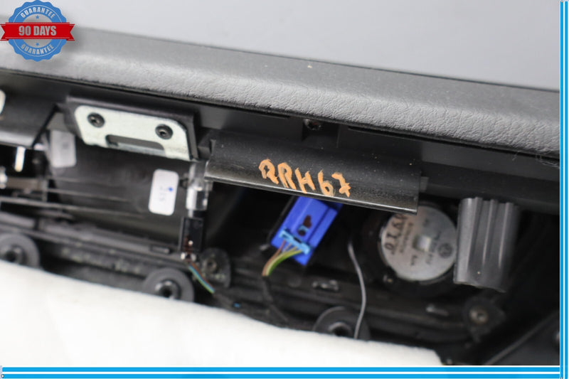 Load image into Gallery viewer, 11-14 Volkswagen VW Touareg Rear Right Passenger Side Interior Door Panel Oem