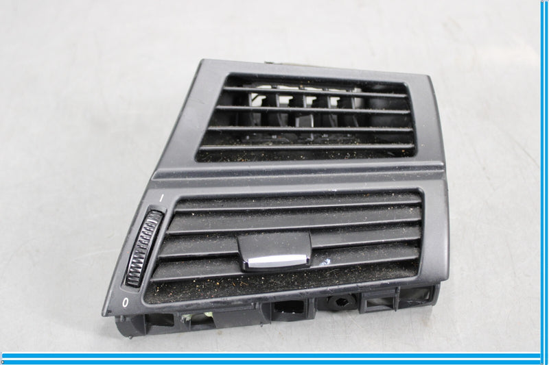 Load image into Gallery viewer, 07-13 BMW X5 E70 Right Passenger Dash Ac Heater Air Vent Grille 7161804 Oem