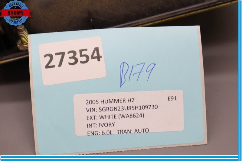 Load image into Gallery viewer, 03-07 HUMMER H2 Front Right Passenger Side Exterior Door Handle Yellow Oem