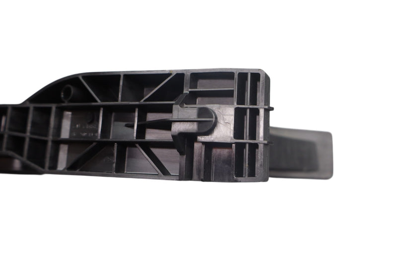 Load image into Gallery viewer, 06-19 Mercedes W164 ML350 GL450 Engine Gas Throttle Pedal Accelerator Oem