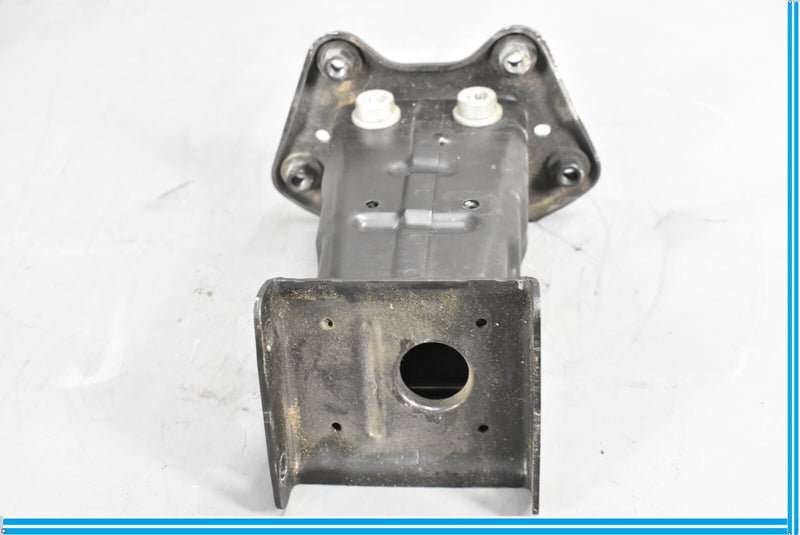 Load image into Gallery viewer, 07-13 Mercedes S550 S600 Front Left Driver Side Bumper Reinforcement Bracket Oem