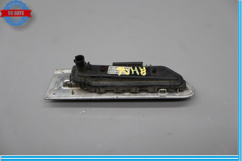 Load image into Gallery viewer, 09-13 BMW 750i F01 F02 Front Right Fender Turn Indicator Signal Light Lamp Oem