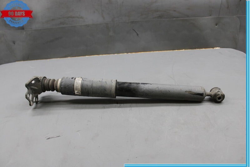 Load image into Gallery viewer, 14-17 Fiat 500L Rear Left Driver Side Shock Strut Assembly 51936541 Oem
