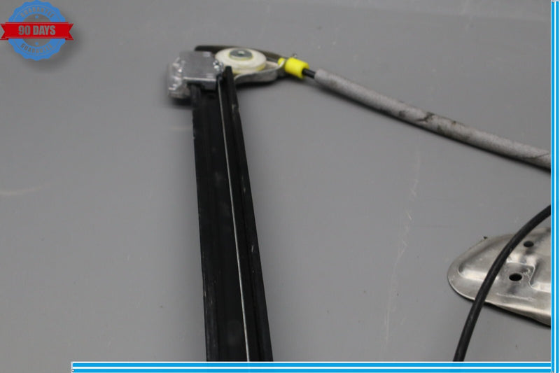 Load image into Gallery viewer, 10-12 Range Rover L322 Front Right Side Door Power Window Regulator W/ Motor Oem