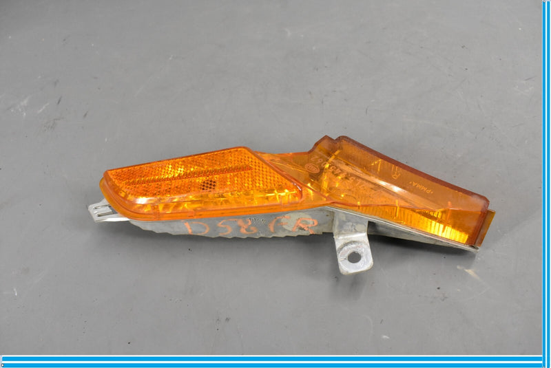 Load image into Gallery viewer, 08-10 Porsche Cayenne Front Right Passenger Side Marker Lamp Reflector GTS Oem