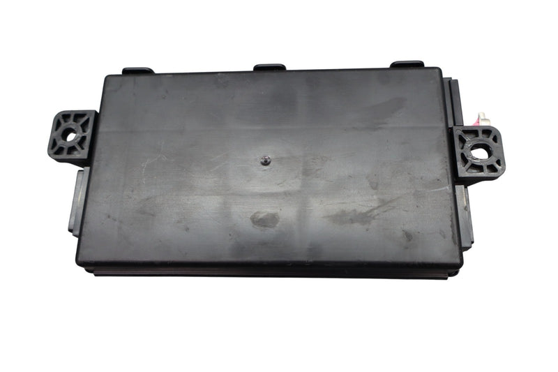 Load image into Gallery viewer, 14-17 Maserati Quattroporte M156 Keyless Entry RF Hub Control Module Unit Oem