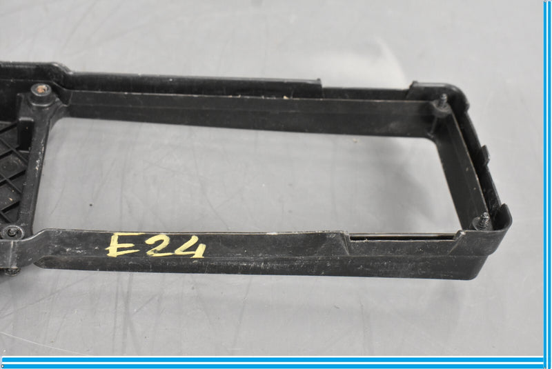 Load image into Gallery viewer, 90-02 Mercedes SL320 SL500 R129 Front Fuse Box Trim Cover Oem
