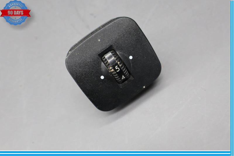Load image into Gallery viewer, 00-12 Mercedes W220 S600 Rear Right Side Lumbar Control Switch 2208000878 Oem