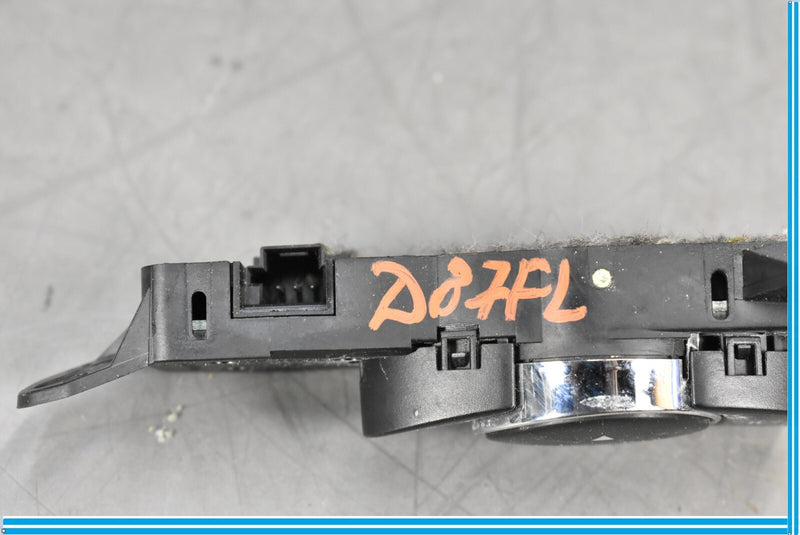 Load image into Gallery viewer, 03-11 Mercedes CLS550 E550 W219 Rear Left Driver Door Mirror Control Switch Oem