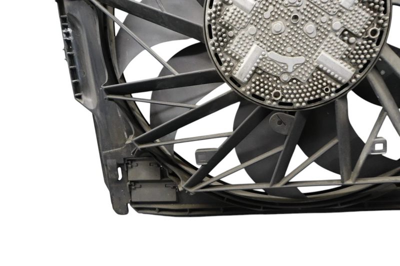 Load image into Gallery viewer, 10-19 BMW 740i 740Li 750i Engine Radiator Cooling Fan Shroud Motor Assembly Oem