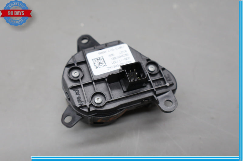 Load image into Gallery viewer, 10-14 Mercedes S400 S550 W221 Steering Wheel Control Switch Button Oem