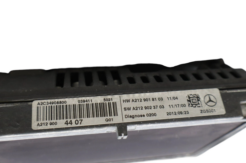 Load image into Gallery viewer, 10-15 Mercedes W207 E550 E400 Dash Navigation Display Screen Monitor Unit Oem